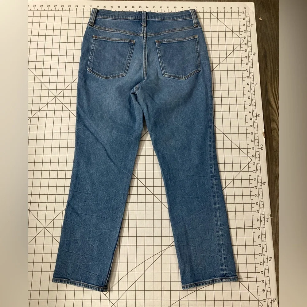 J. Crew Women’s‎ Size 28 Essential Straight Leg Jeans